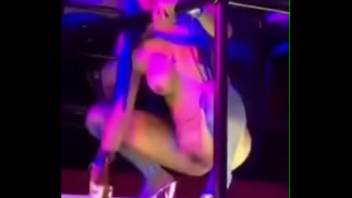 CARDI B SHOVES BOTTLE IN AND OUT OF PUSSY HOLE  IN STRIP CLUB